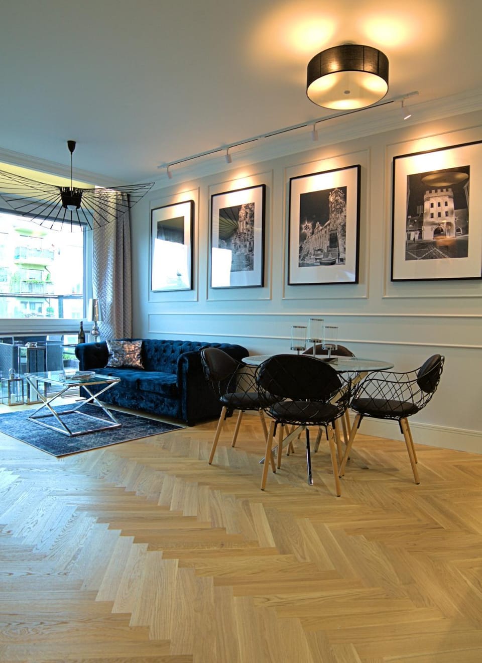 Photo of the whole room