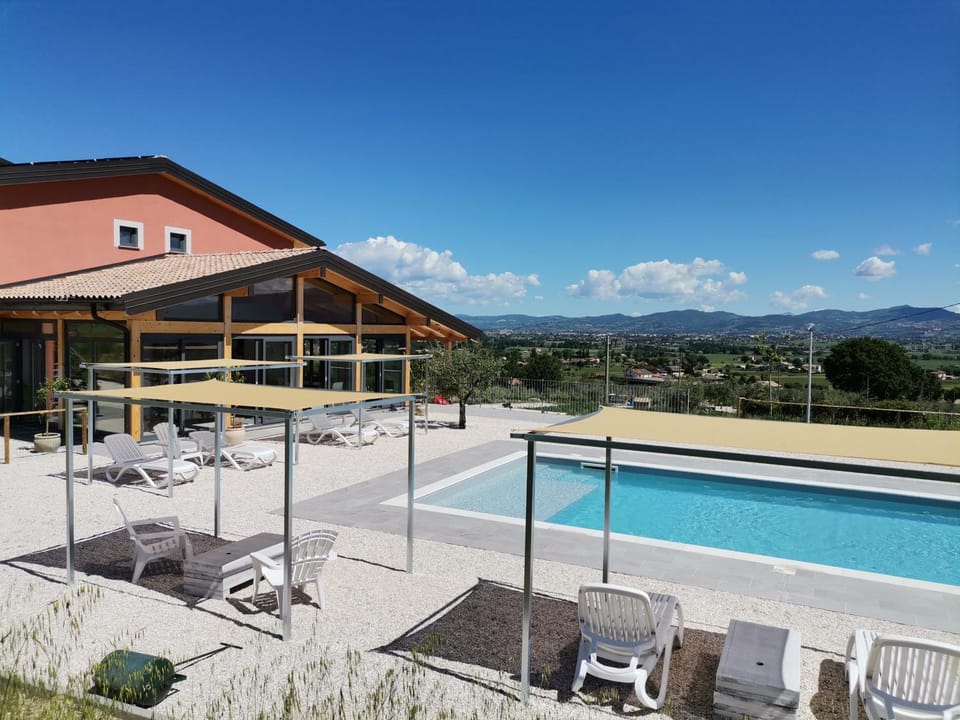 Property building, Swimming pool