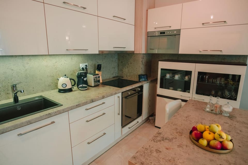 Coffee/tea facilities, Kitchen or kitchenette