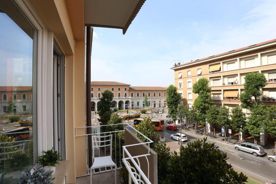 Neighbourhood, City view, Street view