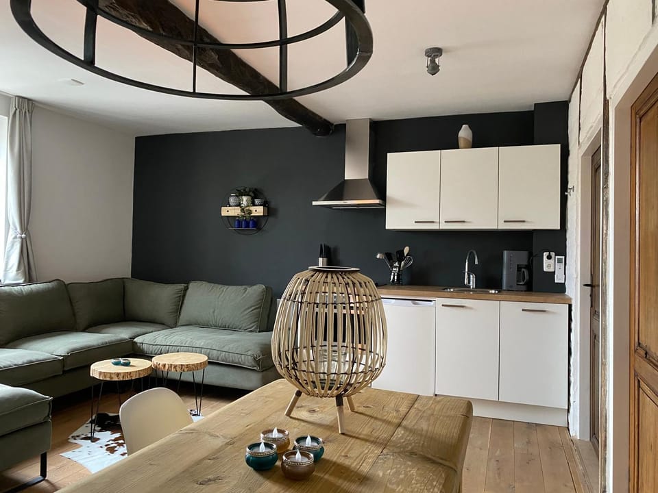 Kitchen or kitchenette, Living room, Dining area