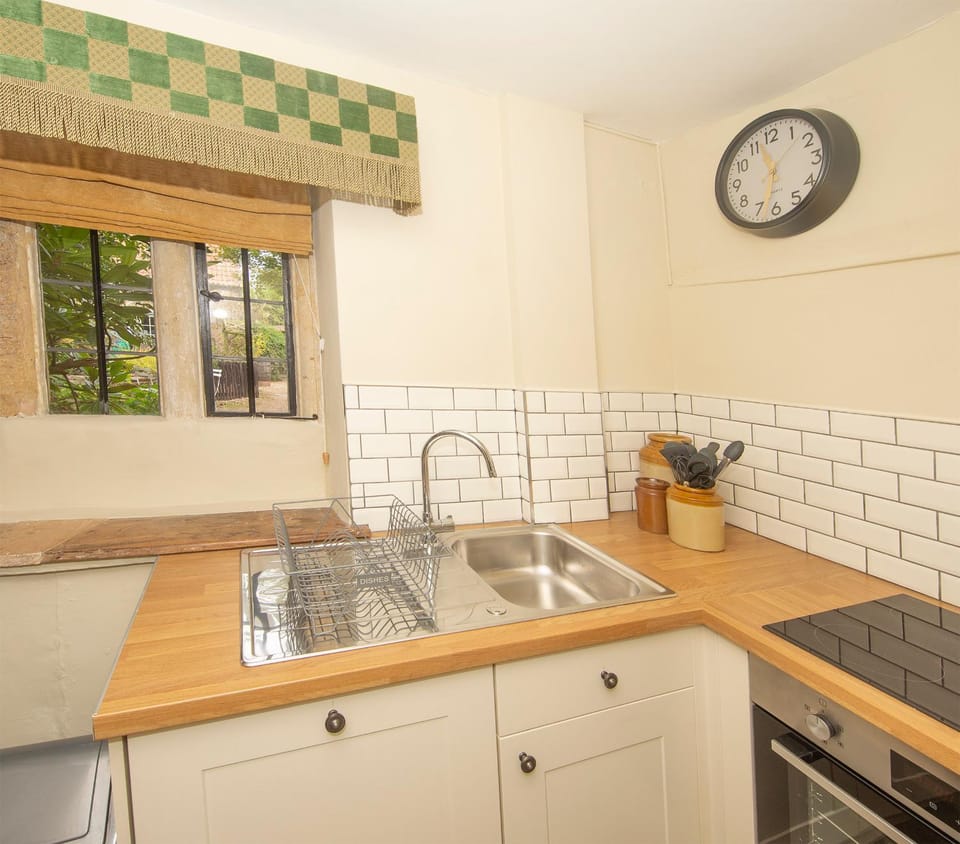 Kitchen or kitchenette, dishwasher, minibar, pet friendly, stove