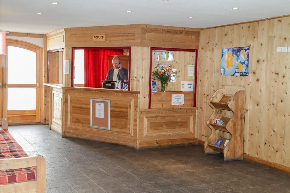 Lobby or reception, Other