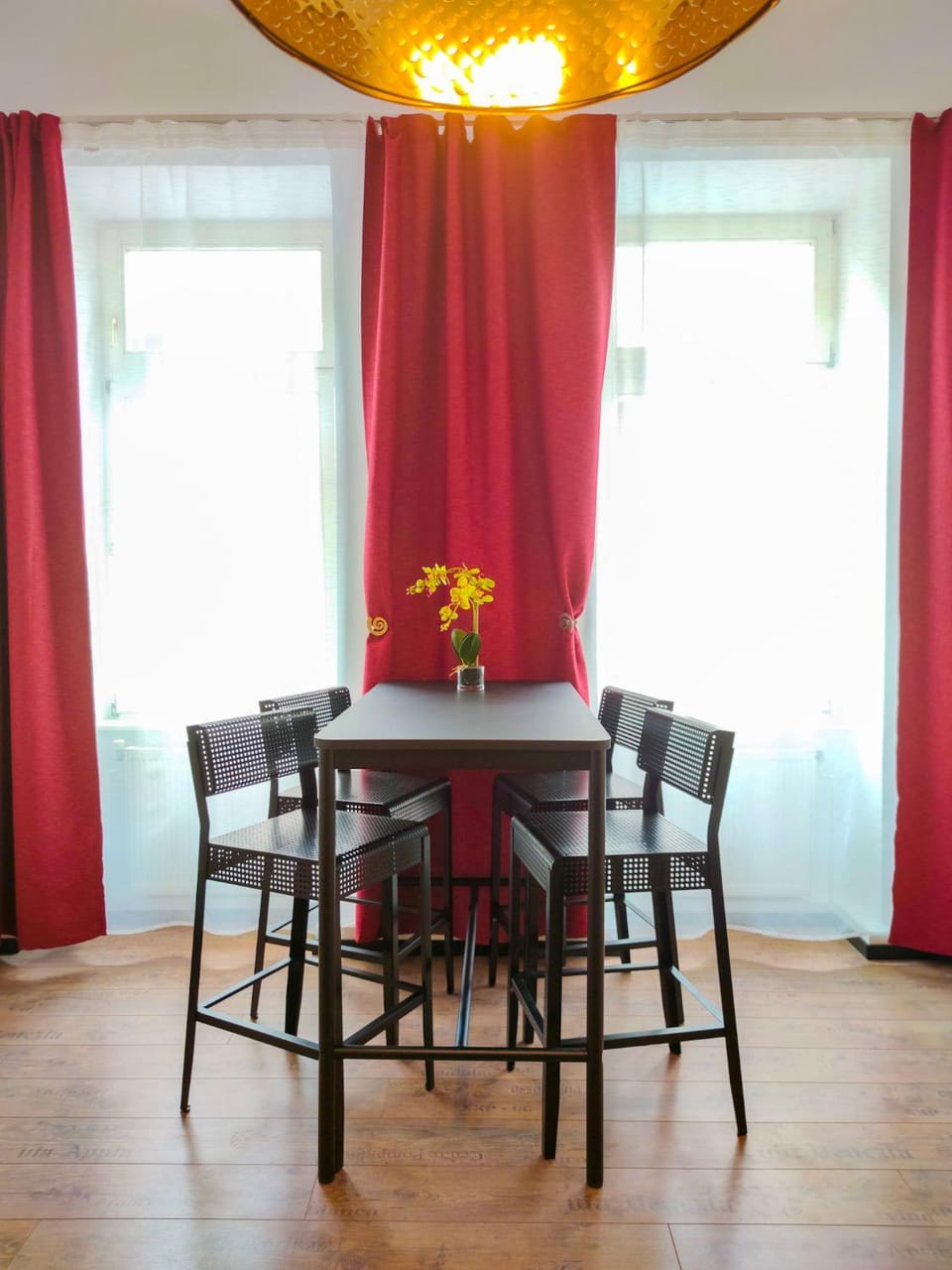Decorative detail, Dining area