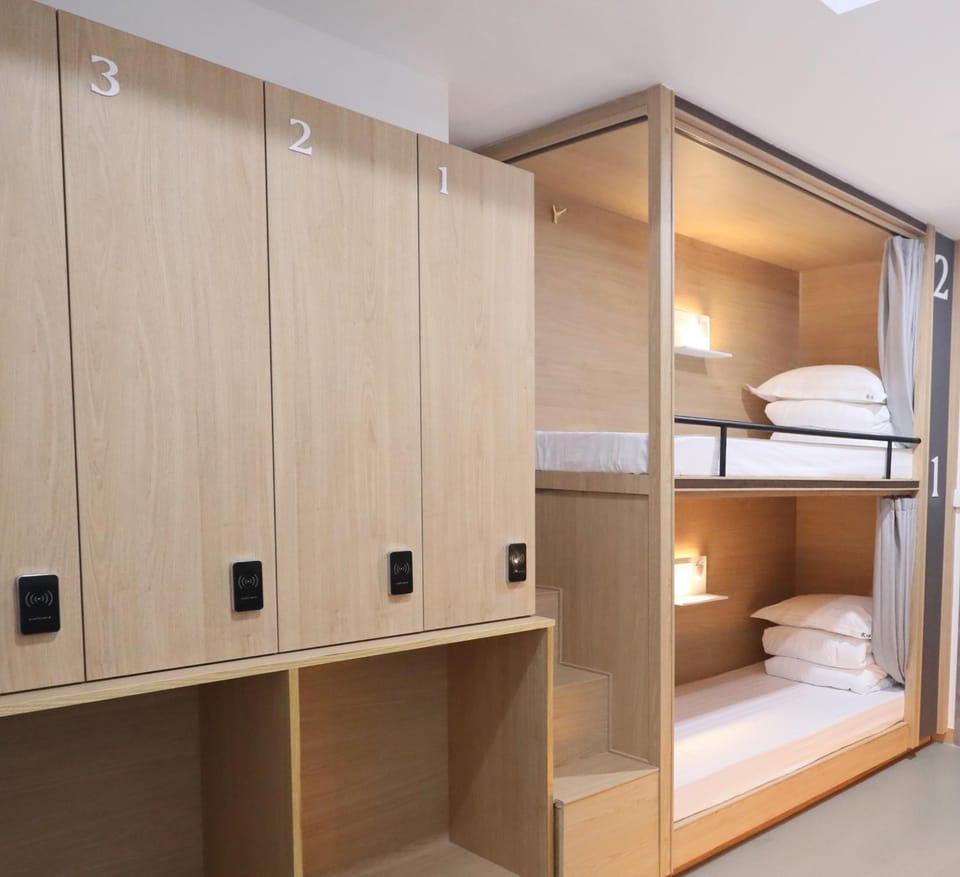 Decorative detail, bunk bed