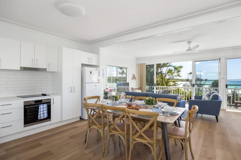 Seaside Beach House House in Burrill Lake