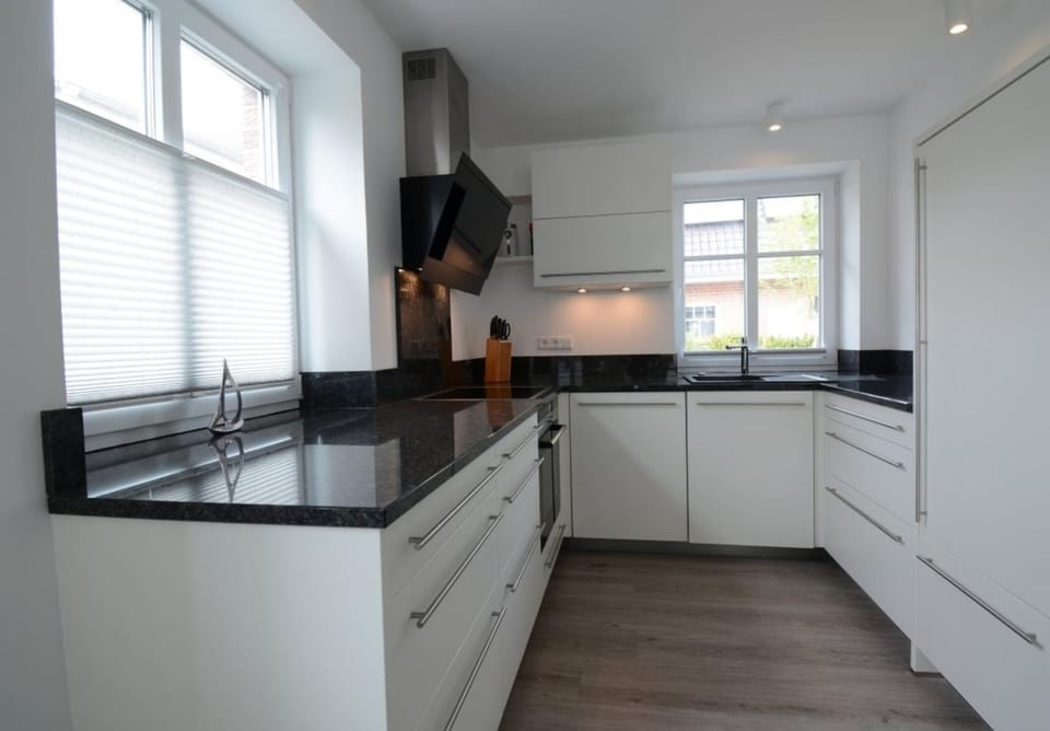 Haus Katharina rechts House in Nordfriesland