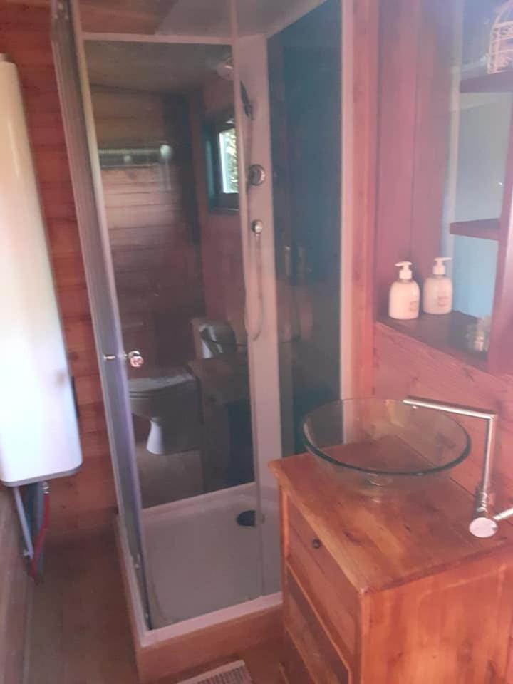 La Roulotte de la Clef des Champs Luxury tent in Grand Est