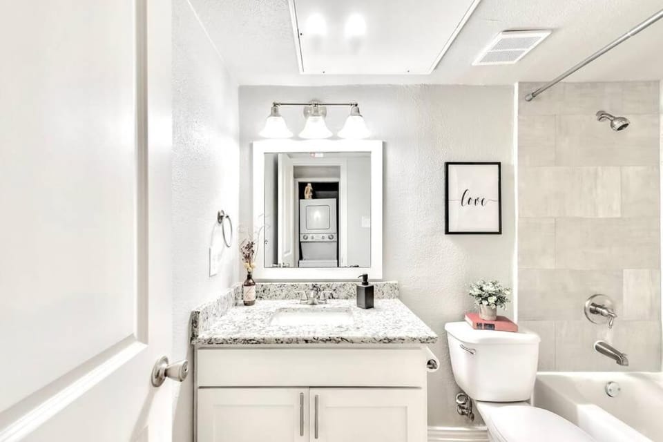 Global Cup The Munger Proper - Spa Pool Apartment in Dallas