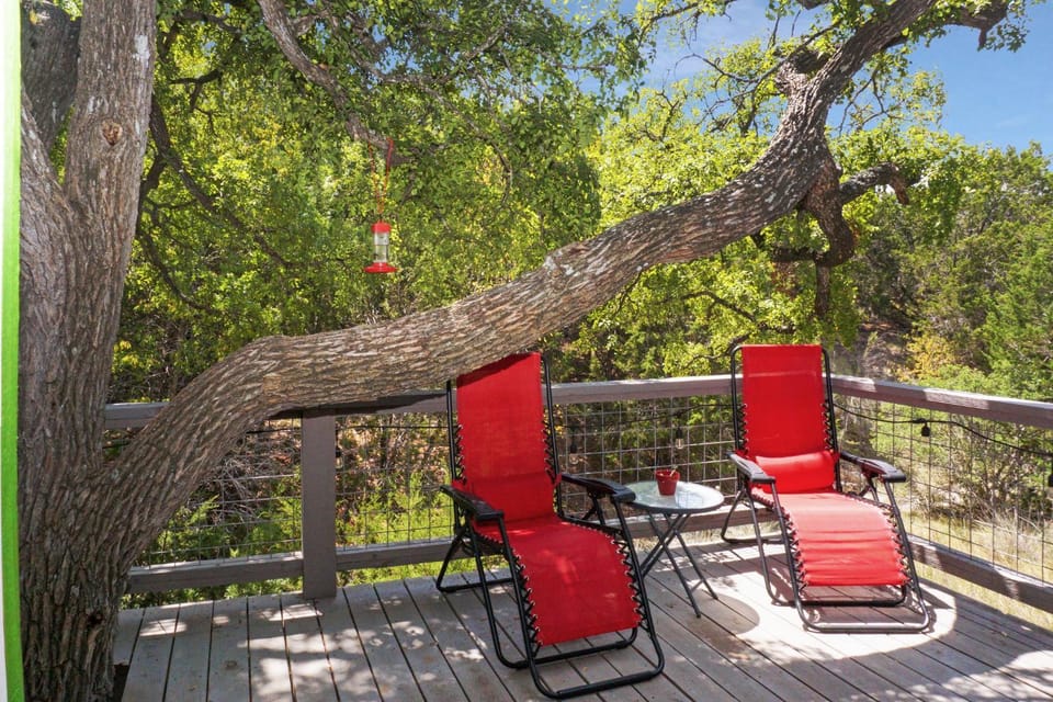 Arbor House of Dripping Springs - Garden House House in Rio Grande