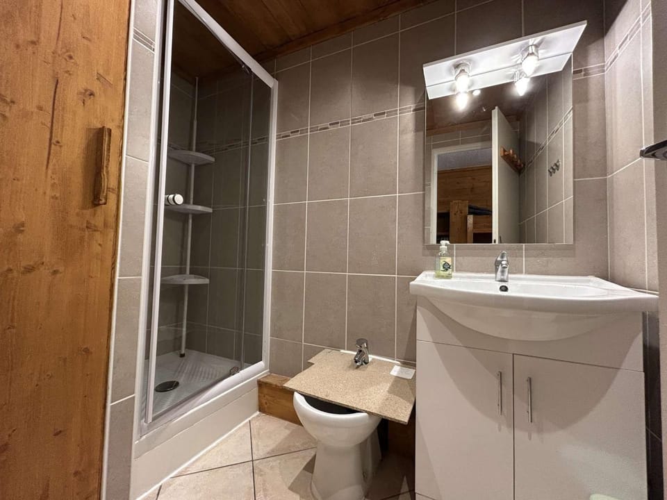 Studio modernisé PMR, balcon sud 4 pers - Montgenèvre - FR-1-330D-33 Apartment in Montgenèvre