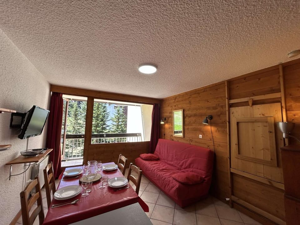 Studio modernisé PMR, balcon sud 4 pers - Montgenèvre - FR-1-330D-33 Apartment in Montgenèvre