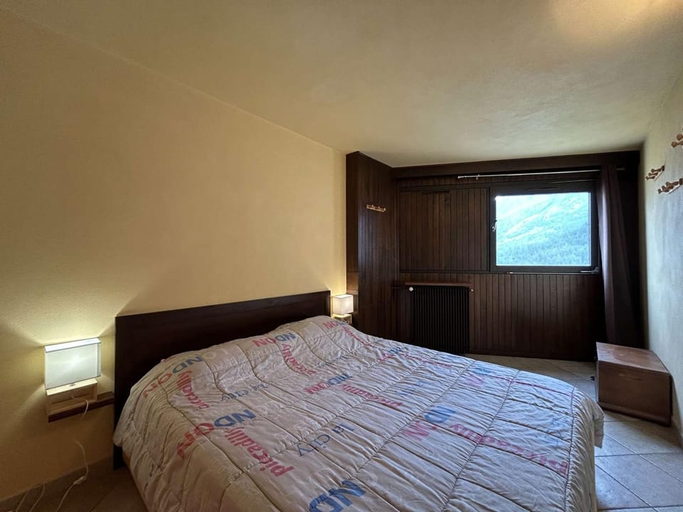 Appartement cosy à Montgenèvre, 6 pers avec parking et animaux acceptés - FR-1-330D-43 Apartment in Montgenèvre