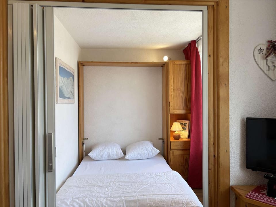 Appartement Montgenèvre - 2 chambres, balcon, lave-linge, TV Apartment in Montgenèvre