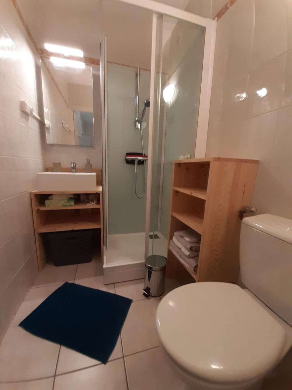 Studio calme rénové parking proche centre et thermes Apartment in Aix-les-Bains