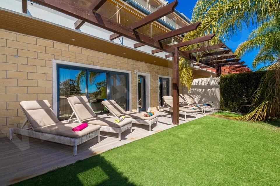 Patio, Garden, Garden view