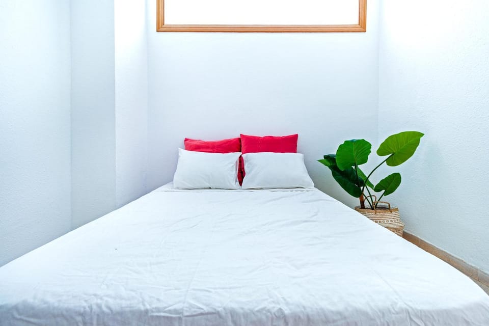 Design, beach and city center Apartment in Valencia