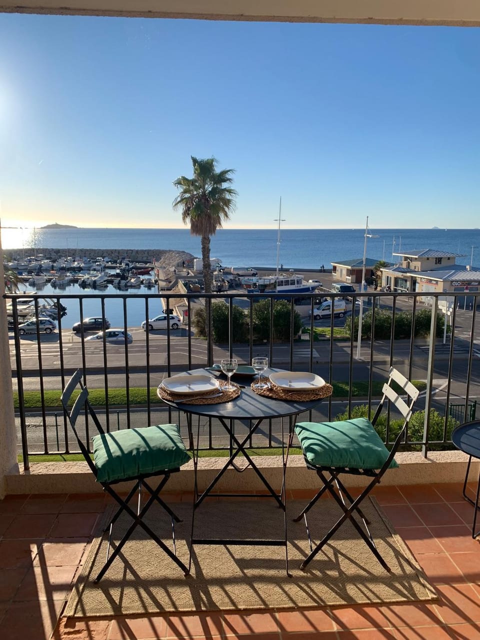 T2 Magnifique vue mer panoramique Apartment in Six-Fours-les-Plages