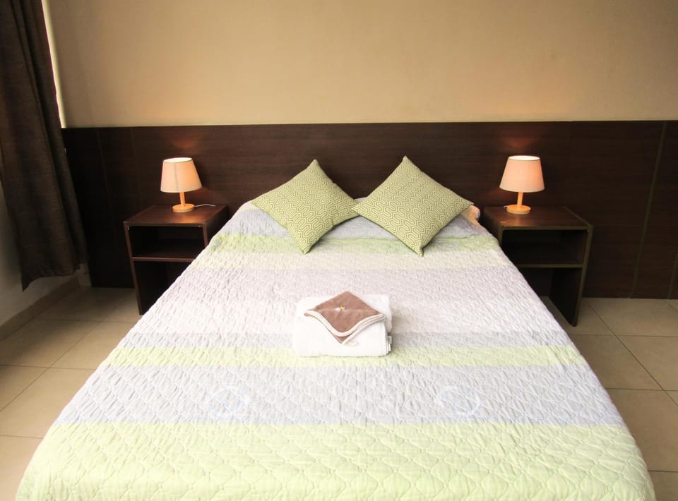 Waldorf Bed and Breakfast in Miraflores