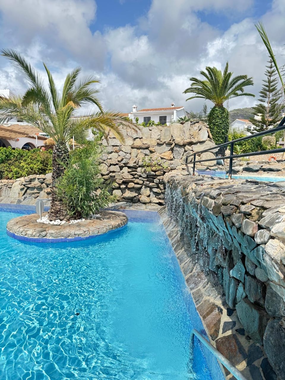 Right by the pool area in Capistrano Village Apartment in Nerja