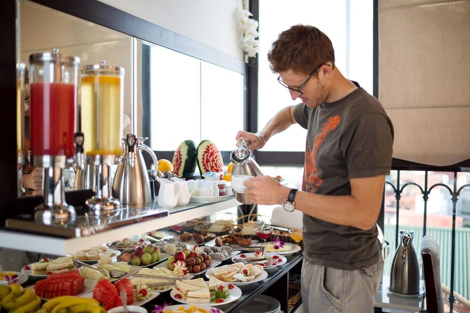Staff, Other, Breakfast, Buffet breakfast