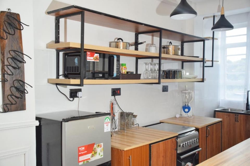 Coffee/tea facilities, Kitchen or kitchenette, minibar, pet friendly, stove