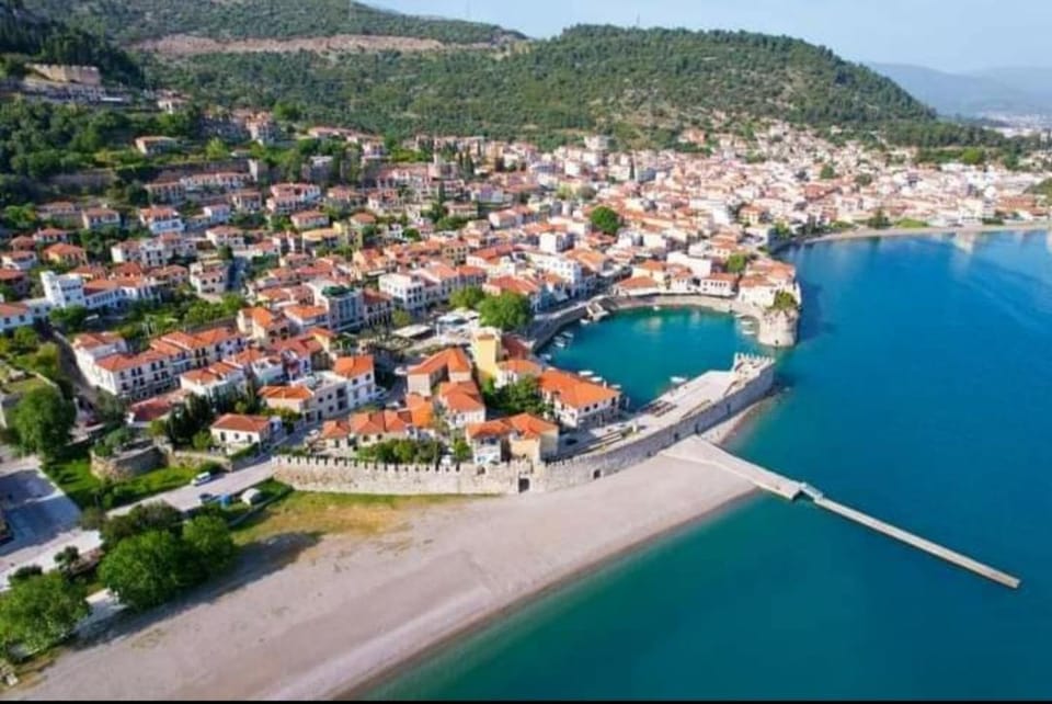 Neighbourhood, Natural landscape, Bird's eye view, Beach, Sea view, Location
