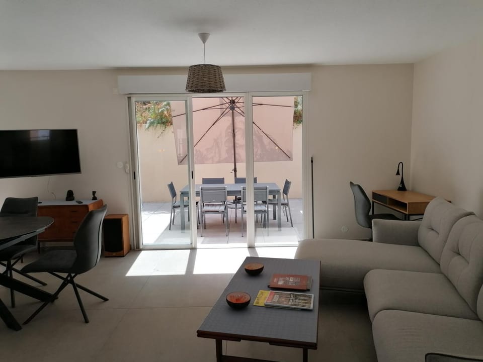 Seating area