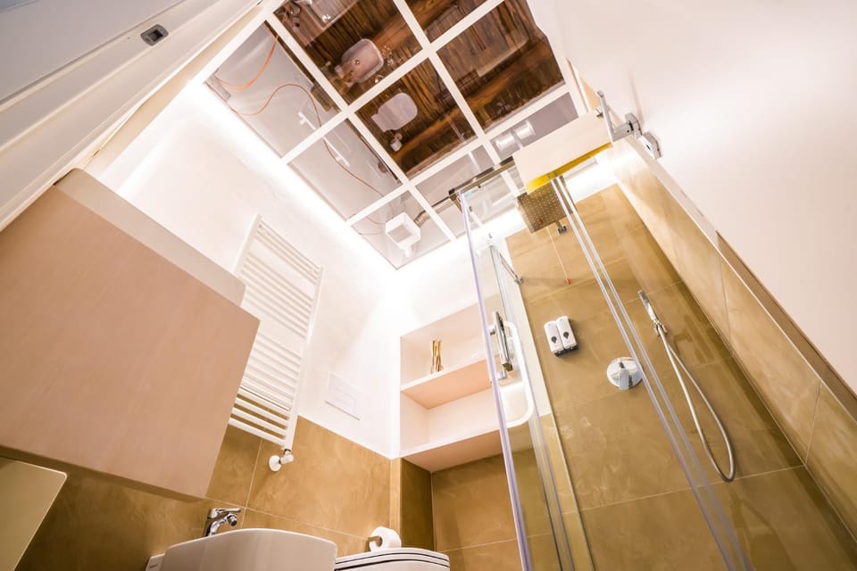 Shower, Night, Bathroom, Photo of the whole room