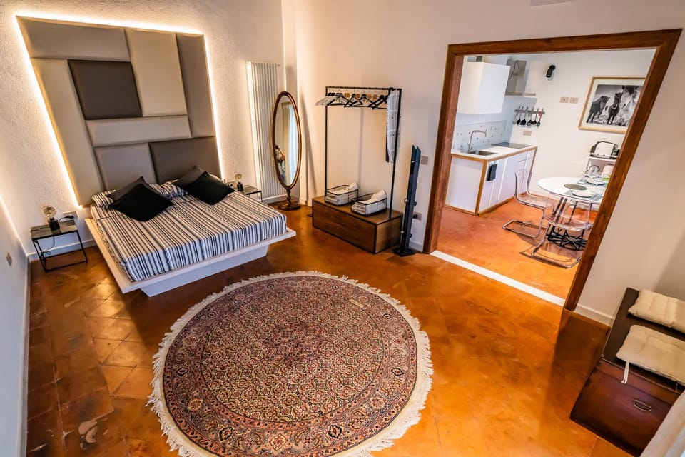 Day, Photo of the whole room, Bedroom