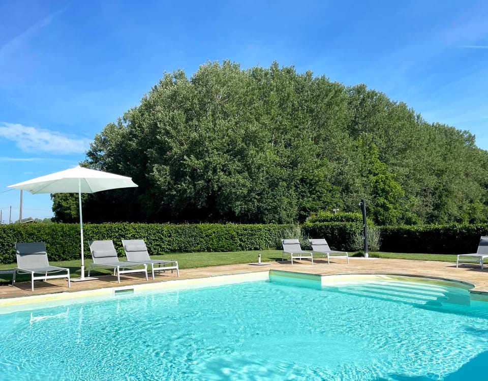 Pool view, Swimming pool