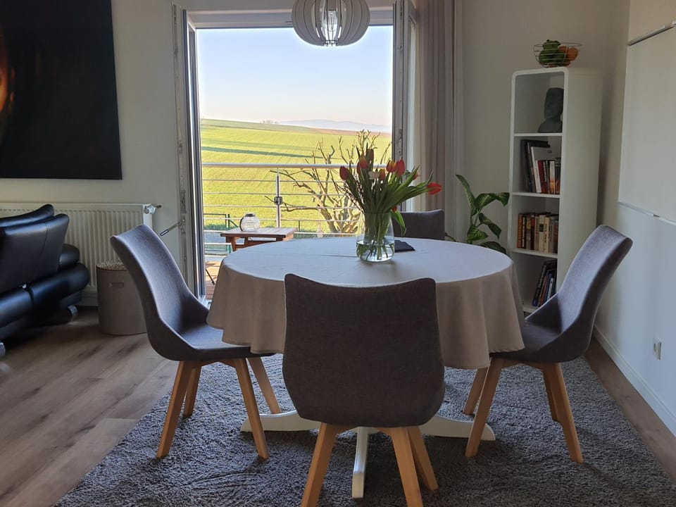 Charmante Ferienwohnung 100 qm Apartment in Hesse