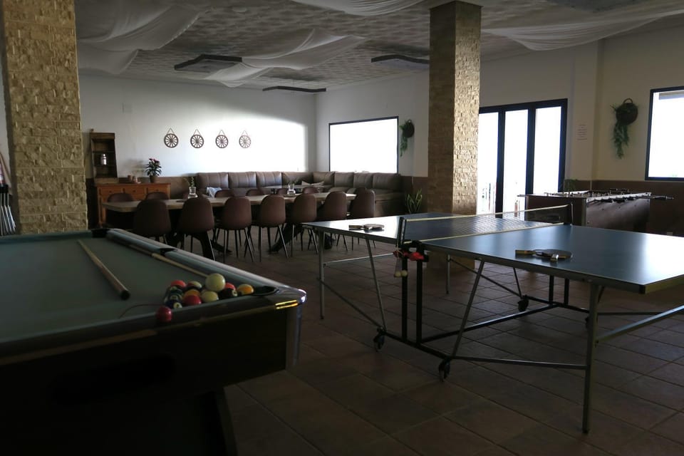 Game Room, Living room