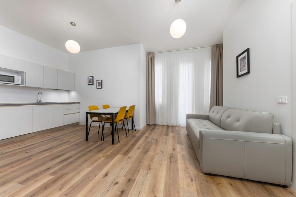 Kitchen or kitchenette, Living room, Dining area