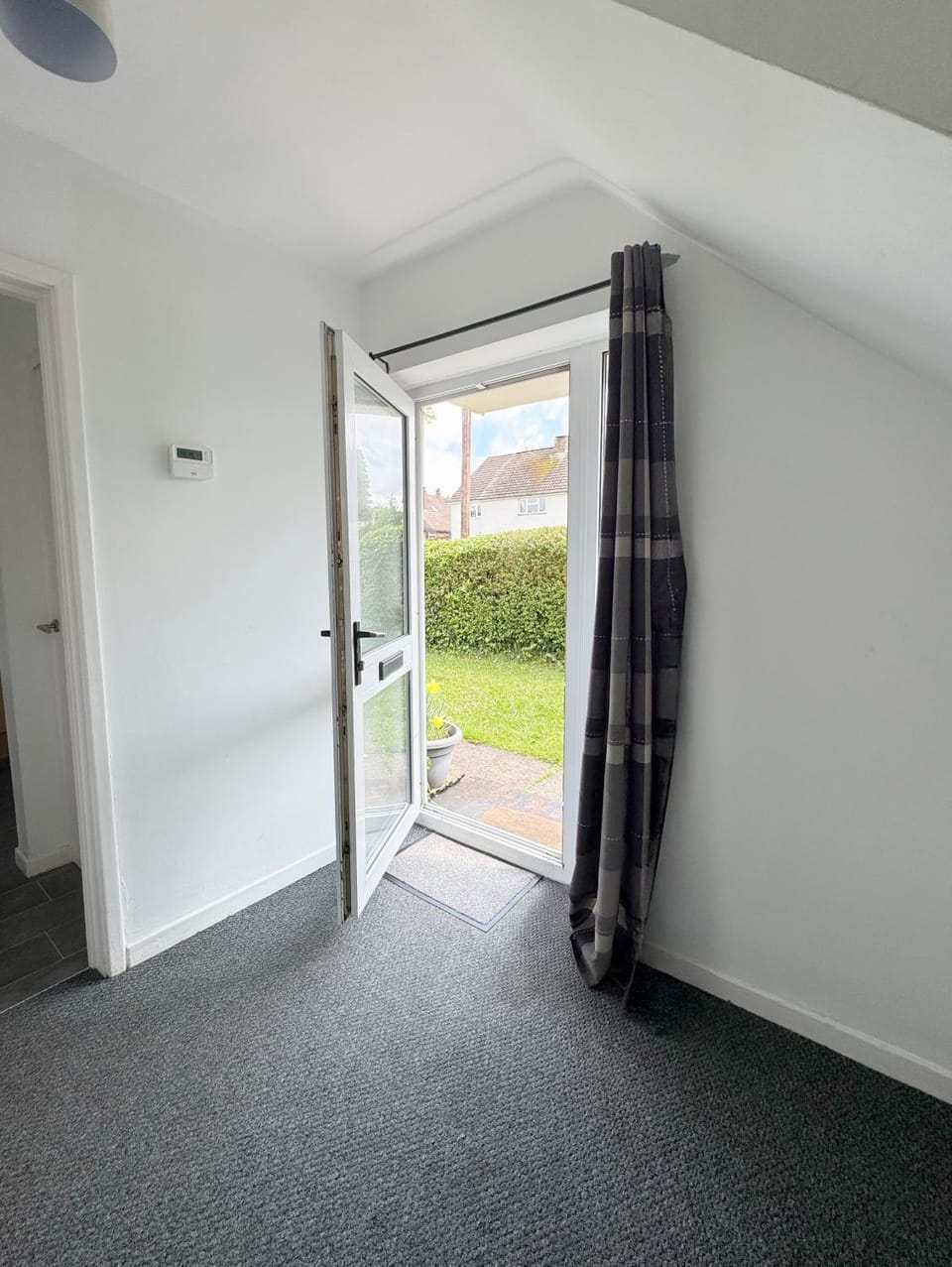 Facade/entrance, Garden view