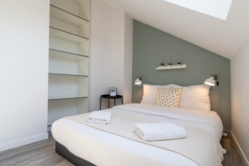 Lille Hypercentre / Gares - Beautiful duplex! Apartment in Lille
