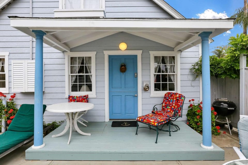1106 Park Avenue House in Balboa Island