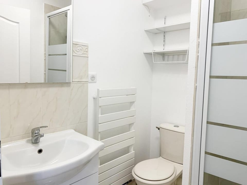 Le Matisse Apartment in Chartres