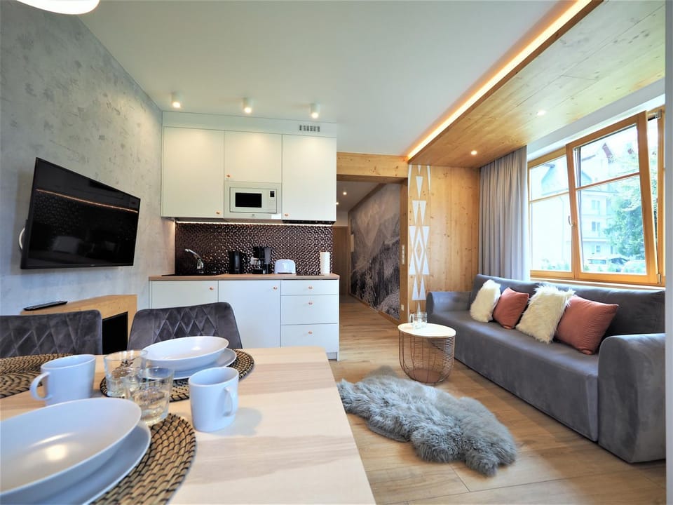 Other, Photo of the whole room