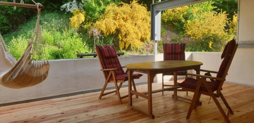 View (from property/room), Balcony/Terrace, Inner courtyard view