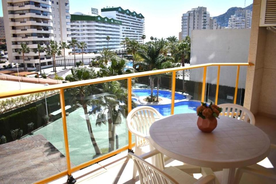 ROCASOL - Beach Apartment in Calp