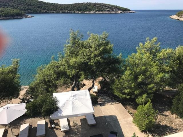 Apartment Purple Loft Apartment in Hvar