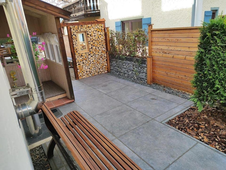 Ferienwohnung Emilia mit Bergblick (Westen) Apartment in Ruhpolding