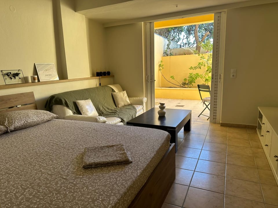 The Salty Studio 2 Apartment in Rethymno