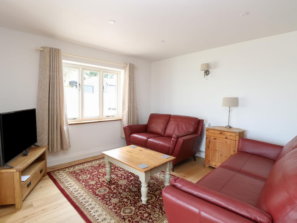 Waveney View Cottage House in Broadland District