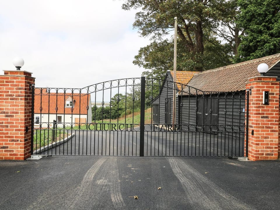Waveney View Cottage House in Broadland District