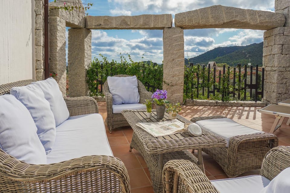 Patio, Natural landscape