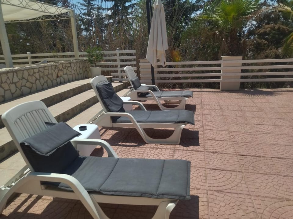 Day, View (from property/room), Balcony/Terrace, sunbed