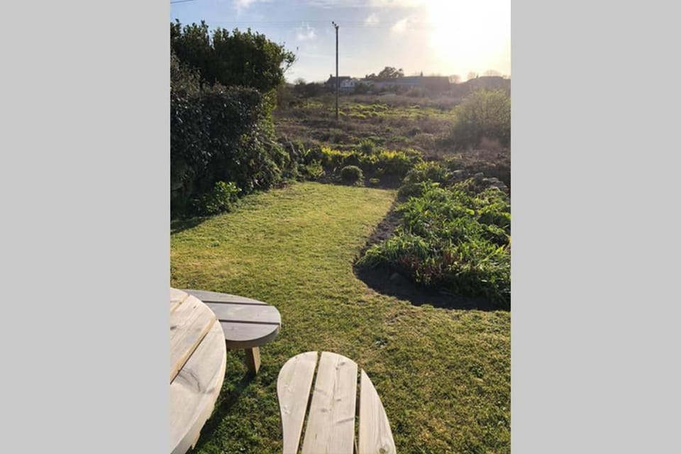 Bojewyan Cottage, Sandy Beaches and Great walking House in England