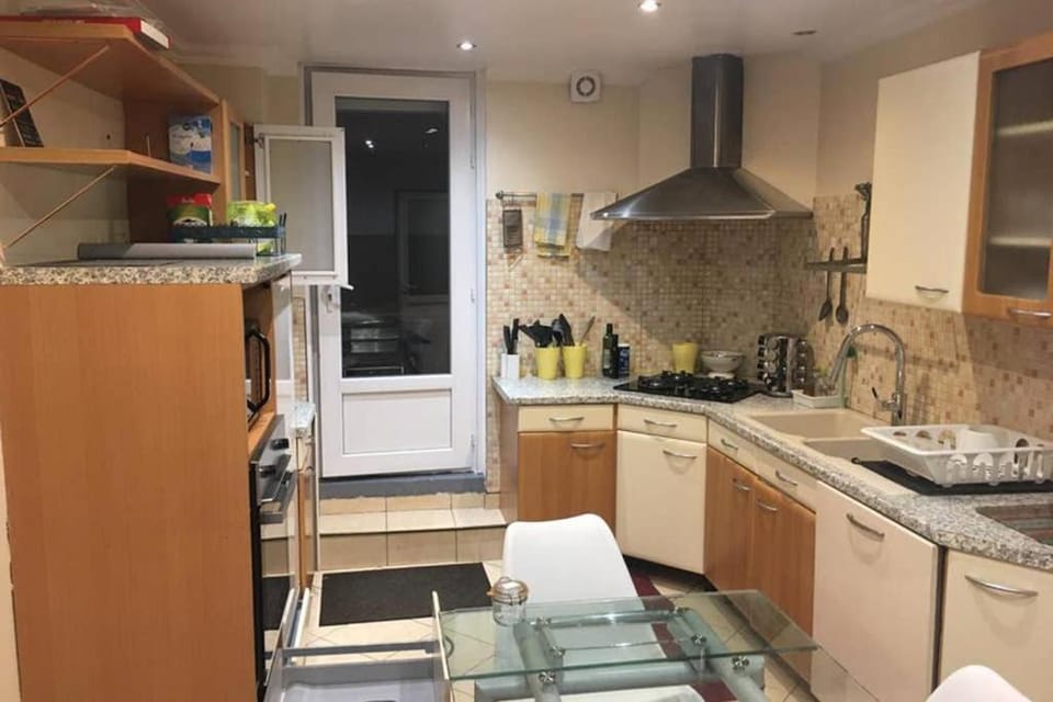 Irigny: Maison calme à 10 minutes de Lyon Apartment in Auvergne-Rhône-Alpes